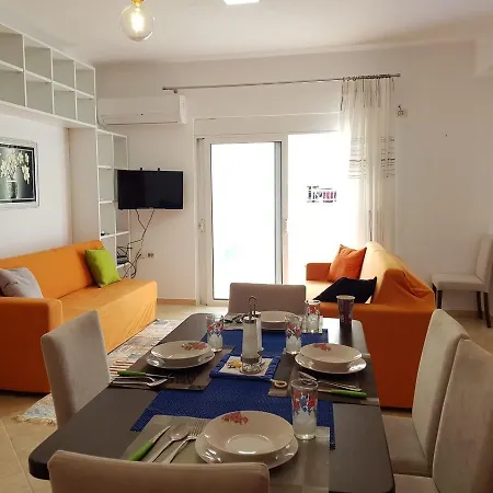 Valentina * Saranda